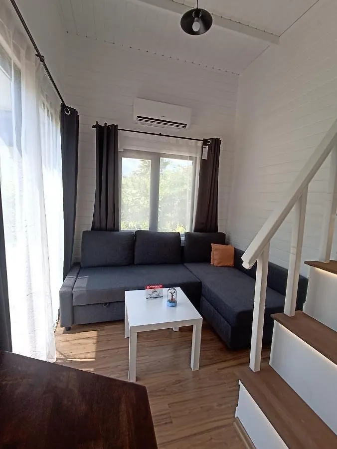 הוילה אנטליה Lemon Tiny House